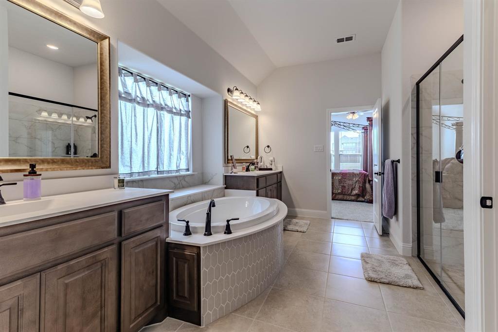 12729 Caliber Drive Property Photo 26