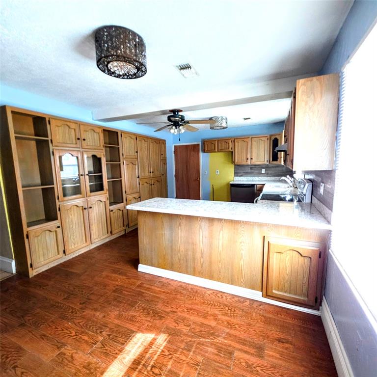 285 Montgomery Road Property Photo 12