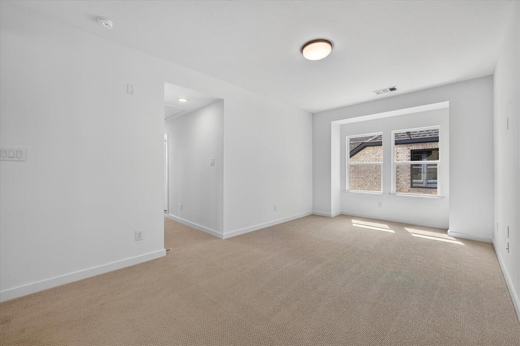 8108 Lacey Oak Lane Property Photo 21