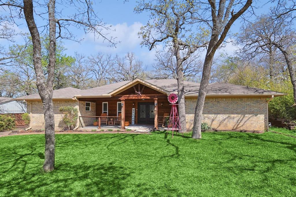 1005 Hopkins Drive Property Photo 1