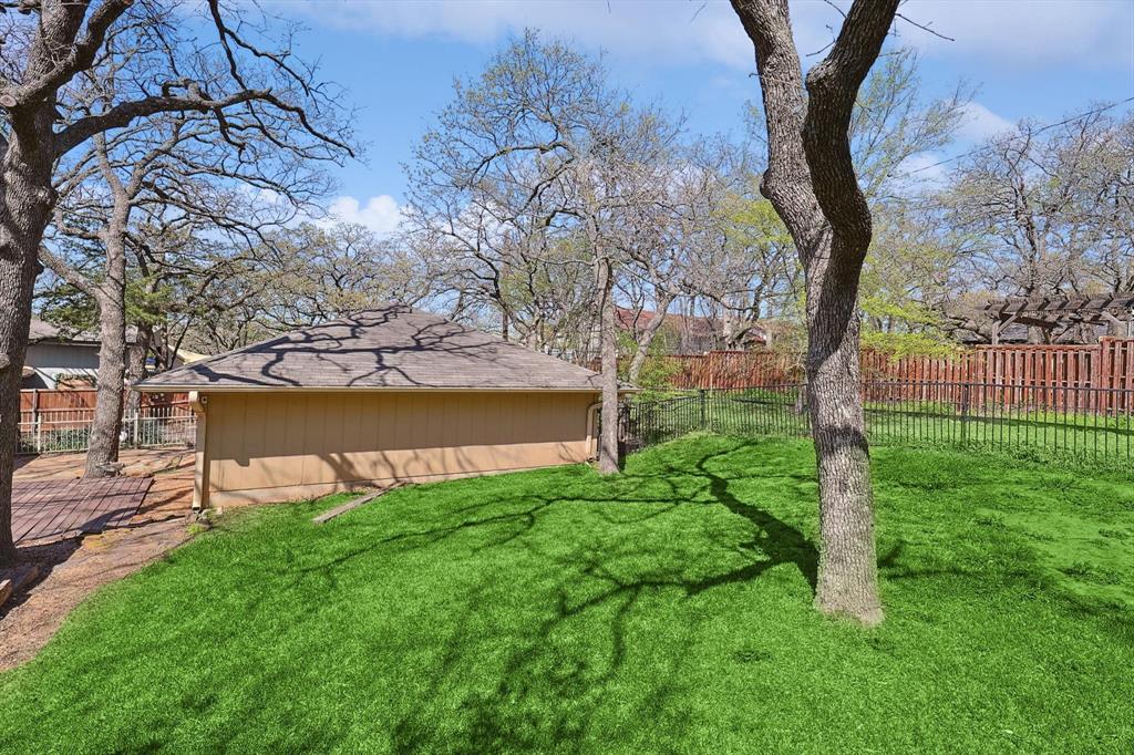 1005 Hopkins Drive Property Photo 31