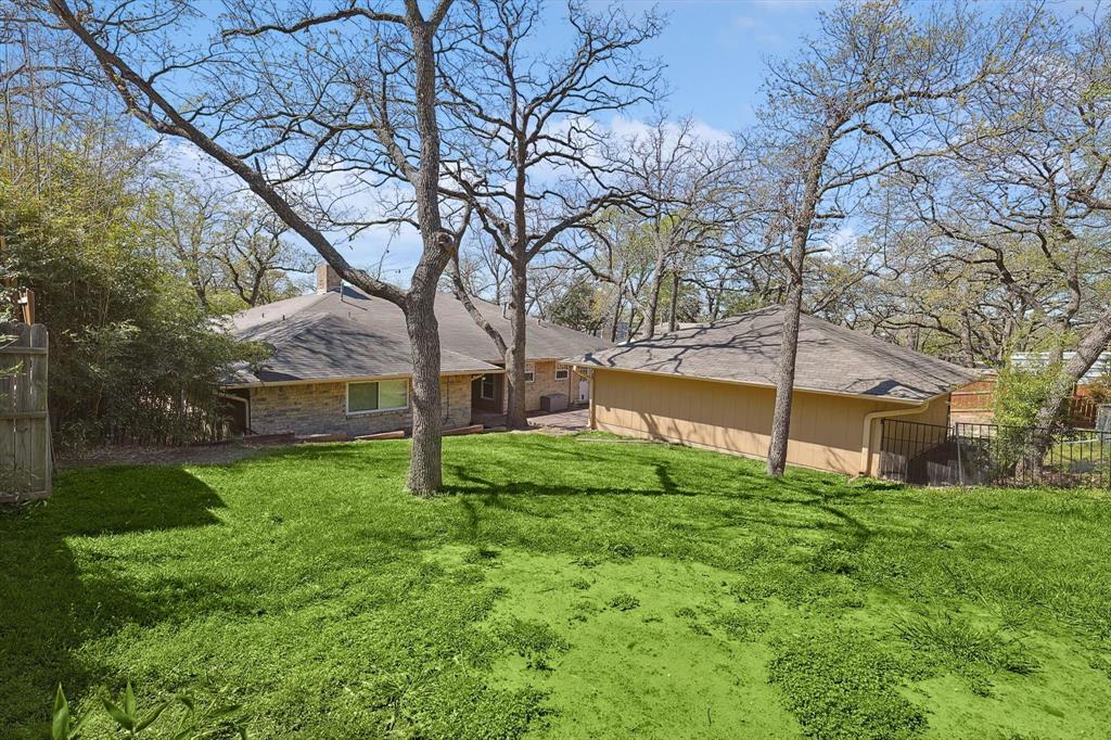 1005 Hopkins Drive Property Photo 32