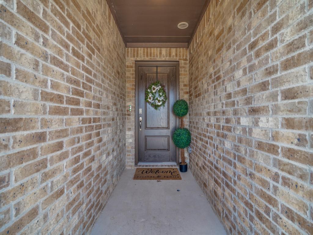 4215 Bullock Lane Property Photo 4