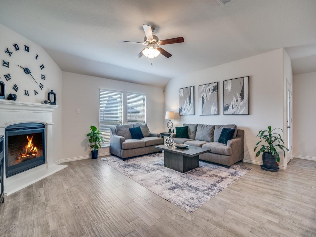 4215 Bullock Lane Property Photo 8