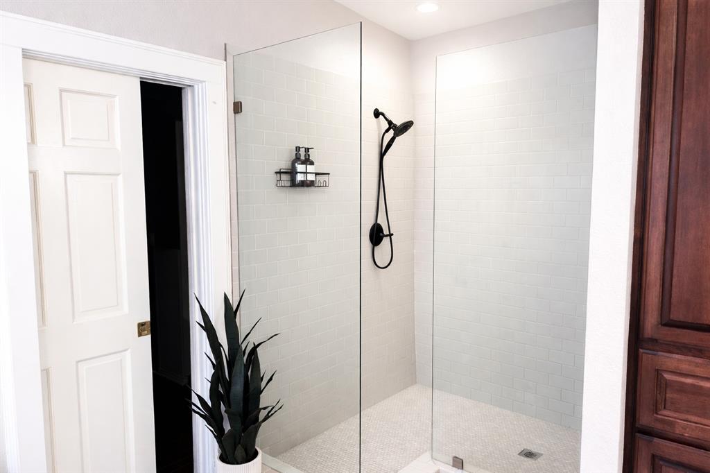 2706 Brookside Lane Property Photo 14
