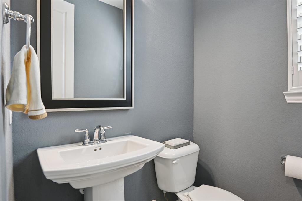 8520 Backwater Bay Cove Property Photo 25