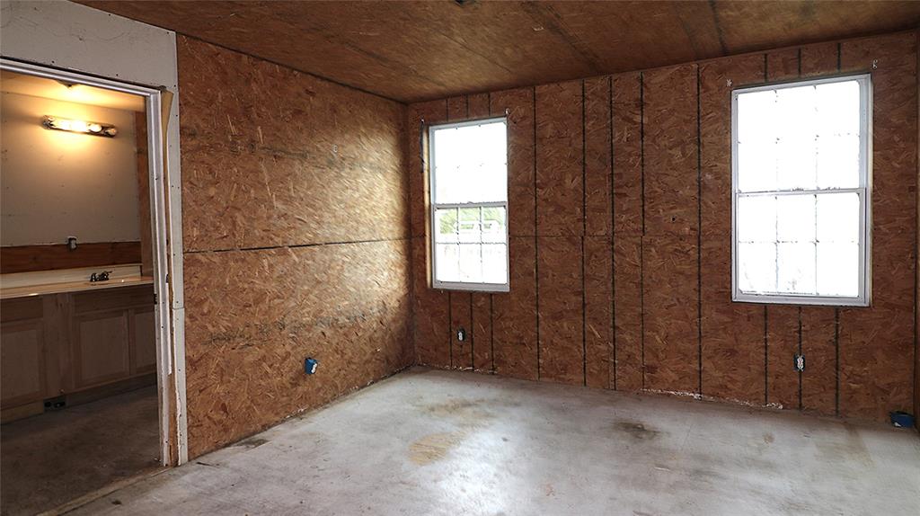 3026 Hilltop Road Property Photo 7