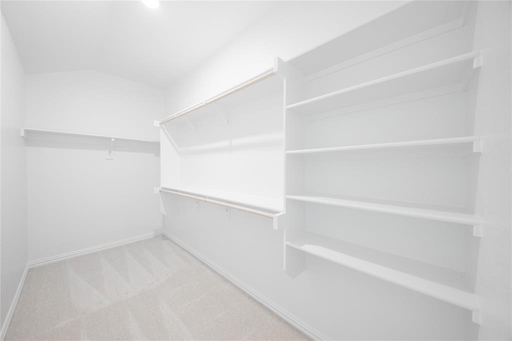 3418 Hillingdon Road Property Photo 13
