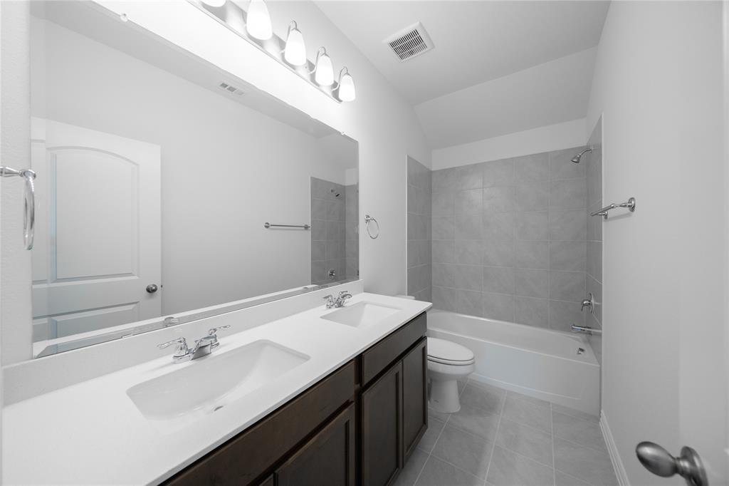 3418 Hillingdon Road Property Photo 19