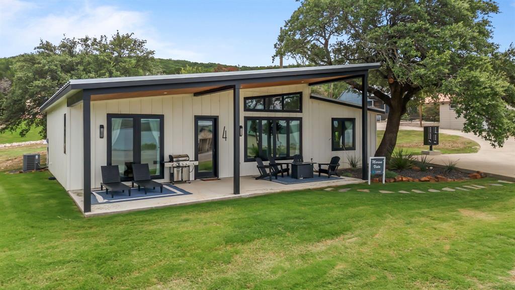 1782 Fm 2951 Property Photo 1