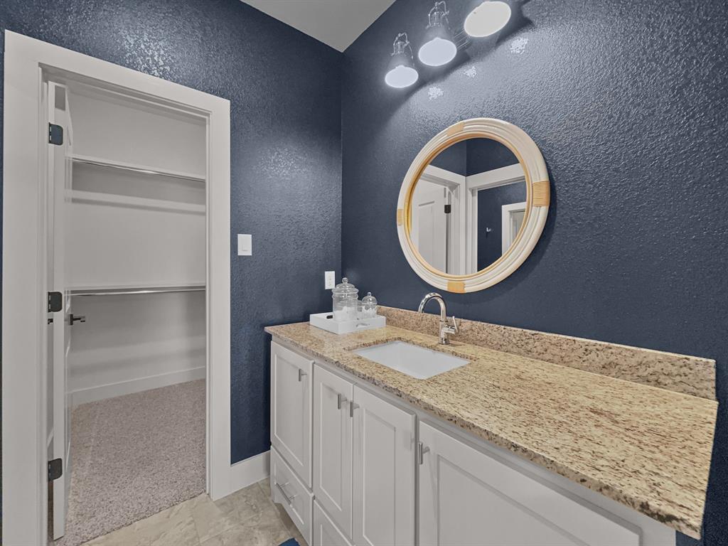 1044 Chapel Ridge Road Property Photo 24