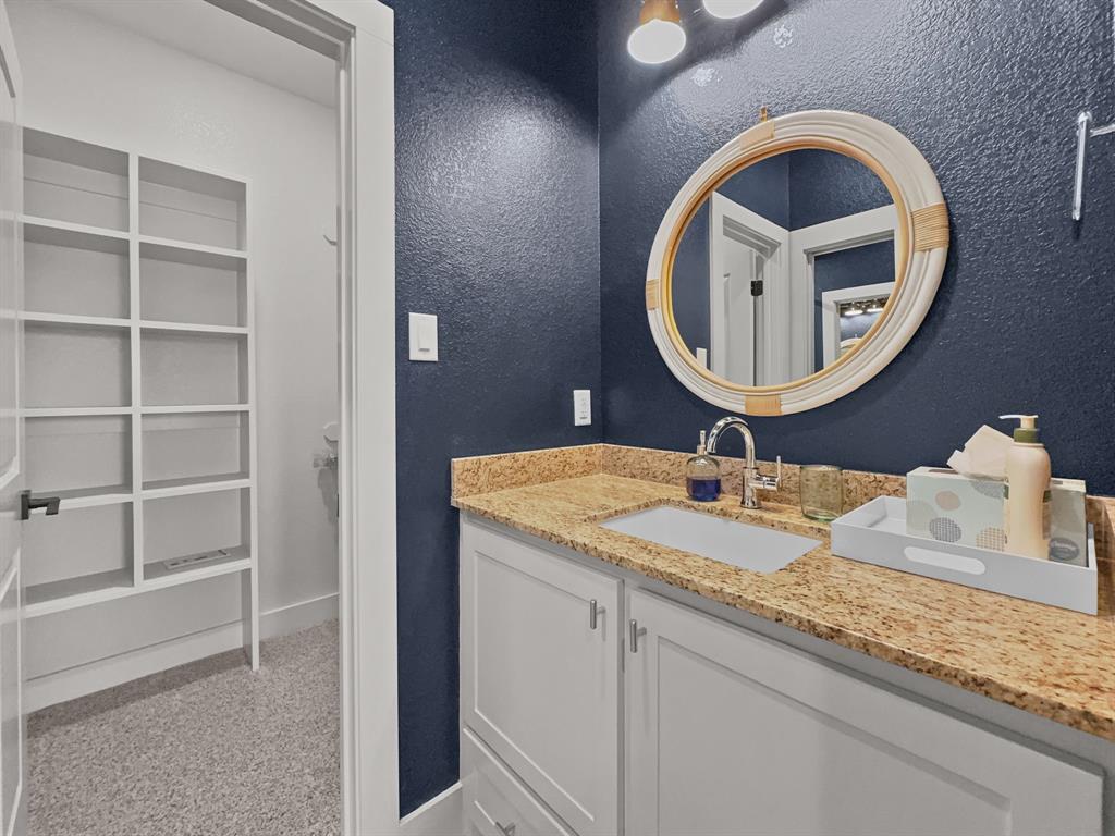 1044 Chapel Ridge Road Property Photo 26