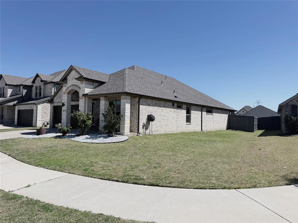 6718 Goldenrain Drive Property Photo 3