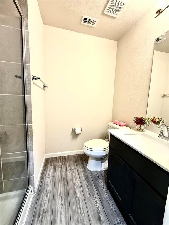 6718 Goldenrain Drive Property Photo 19