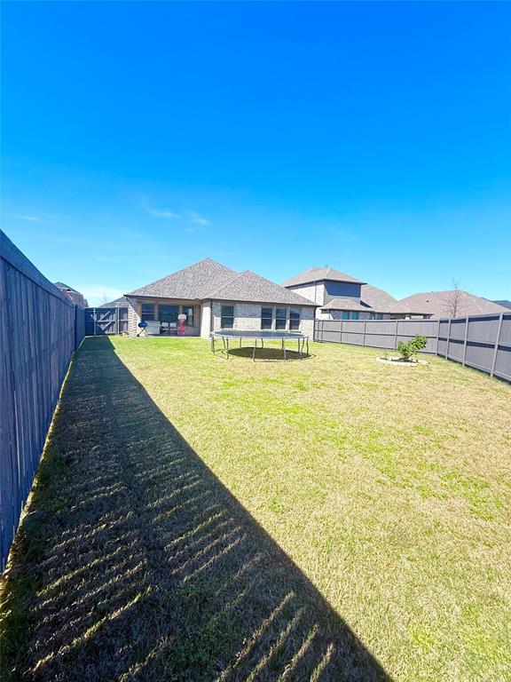 6718 Goldenrain Drive Property Photo 20