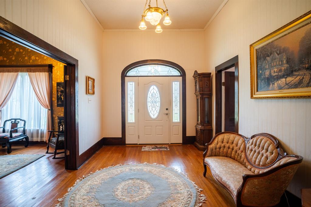 115 E Brazos Property Photo 3