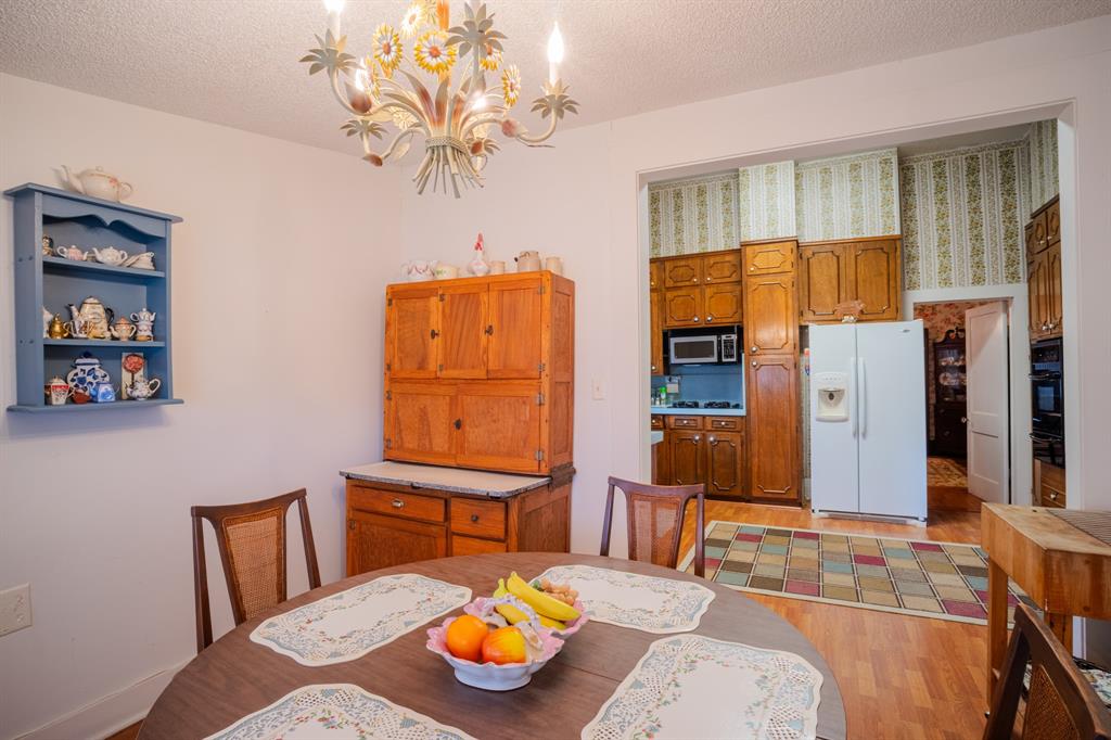 115 E Brazos Property Photo 12