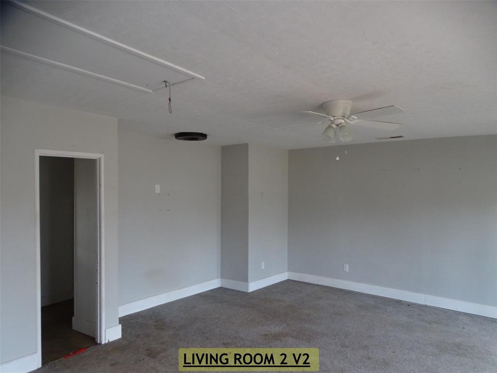 2002 Minter Lane Property Photo 4