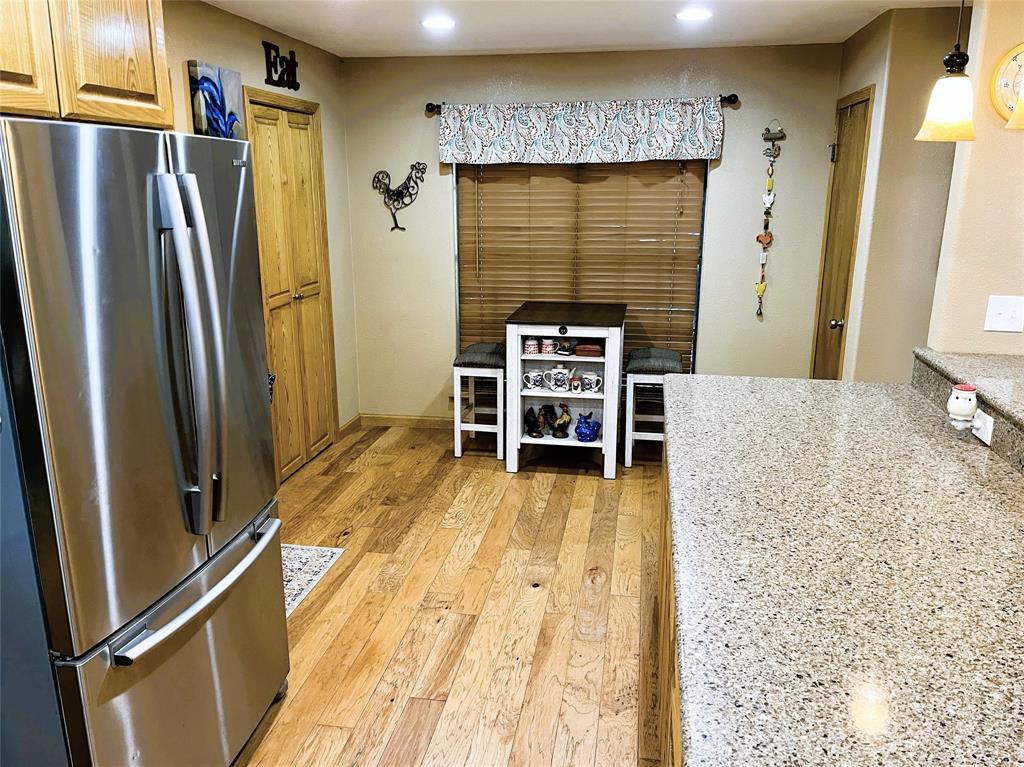 203 Jane Street Property Photo 3