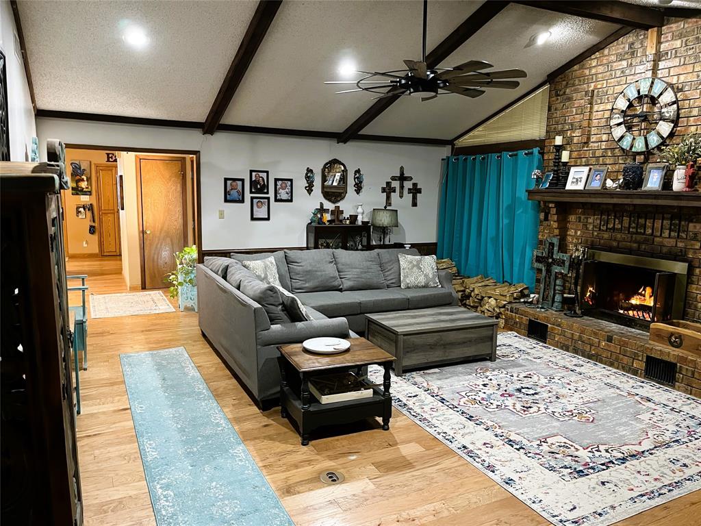 203 Jane Street Property Photo 9