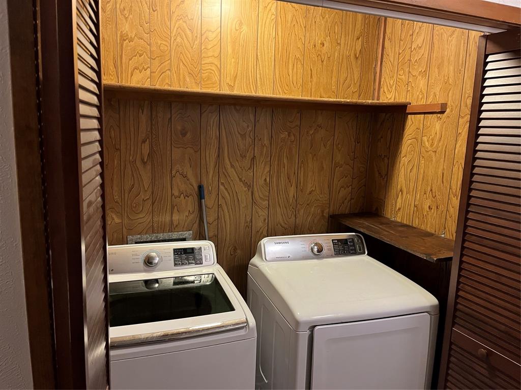 203 Jane Street Property Photo 28