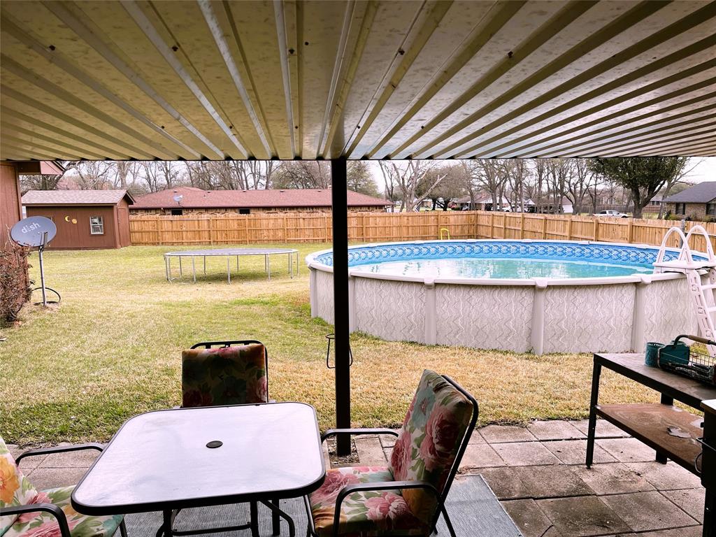 203 Jane Street Property Photo 31