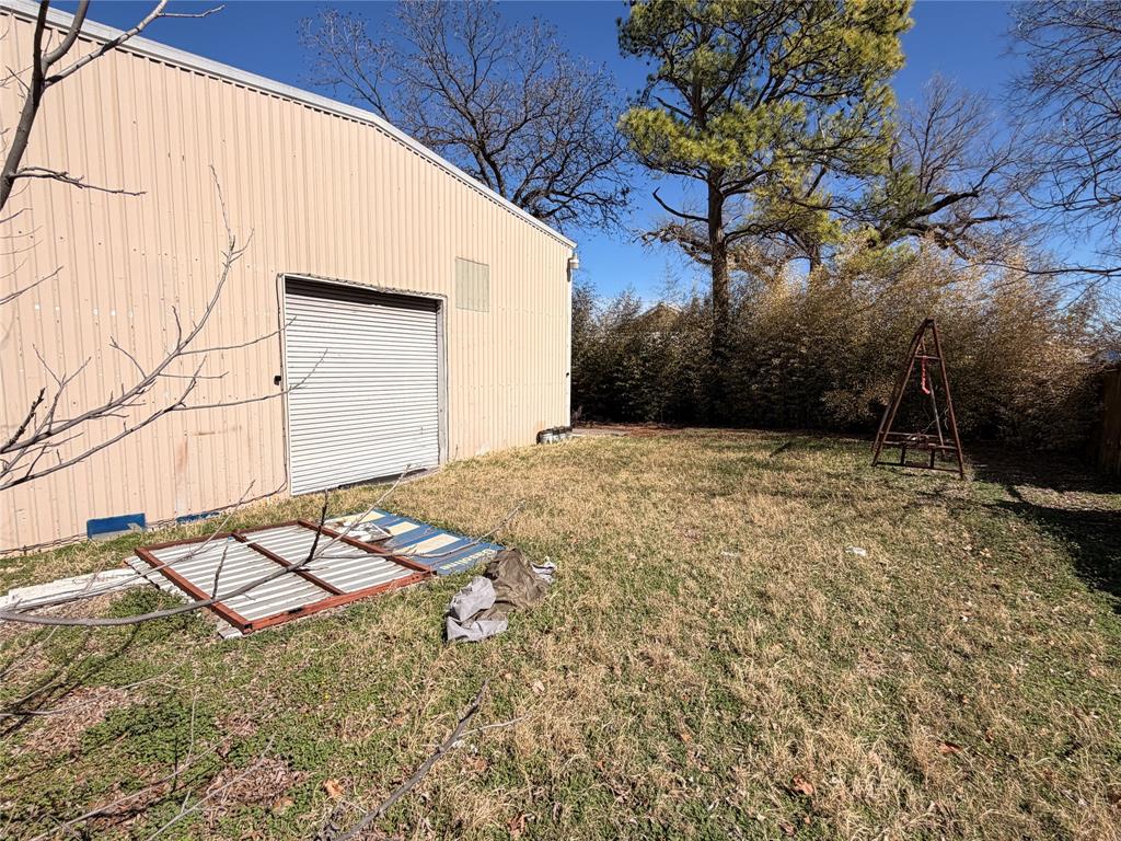 1012 W Main Street Property Photo 21