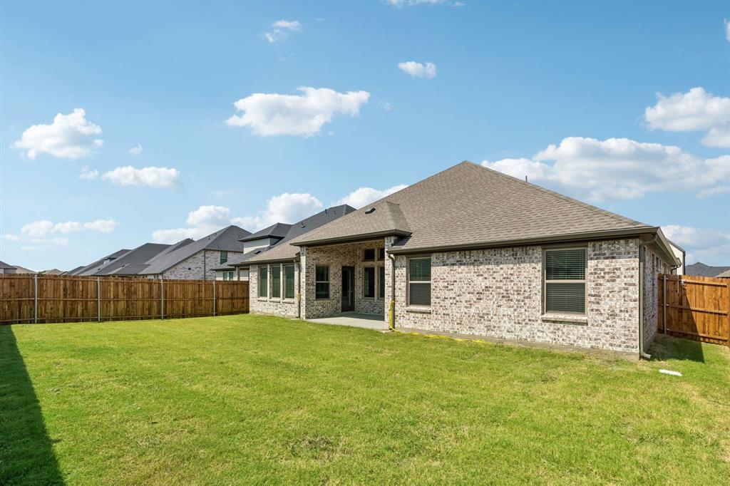3710 Copperwood Drive Property Photo 7