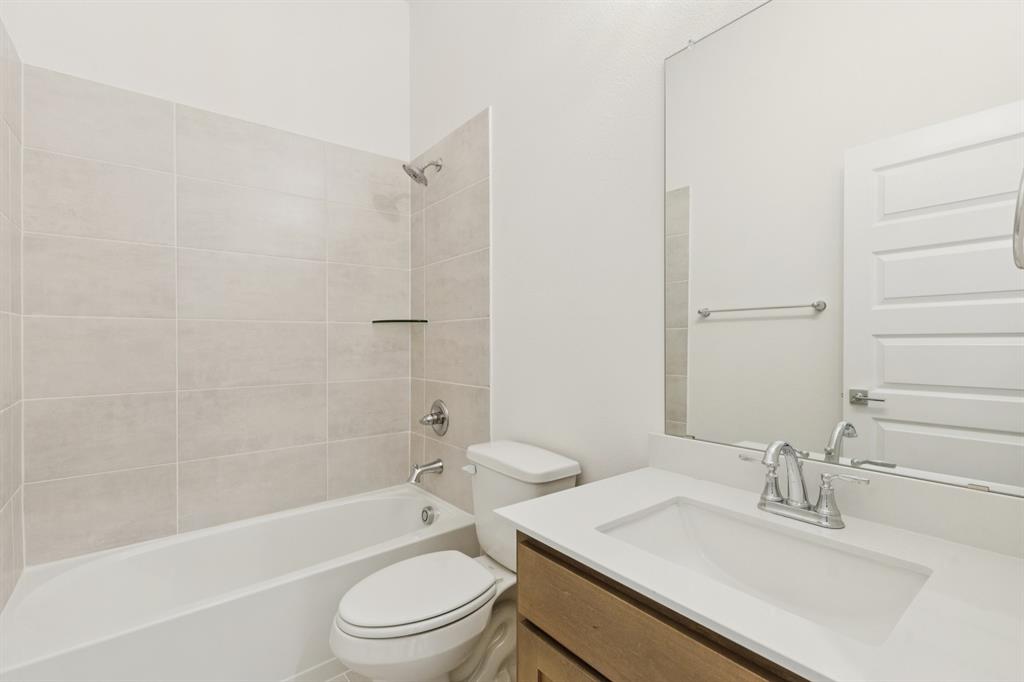 3710 Copperwood Drive Property Photo 35