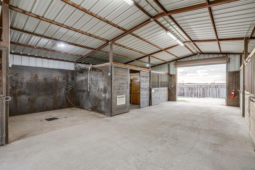 2220 Lazy Bend Road Property Photo 16