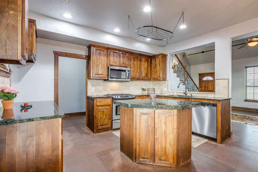 2220 Lazy Bend Road Property Photo 19