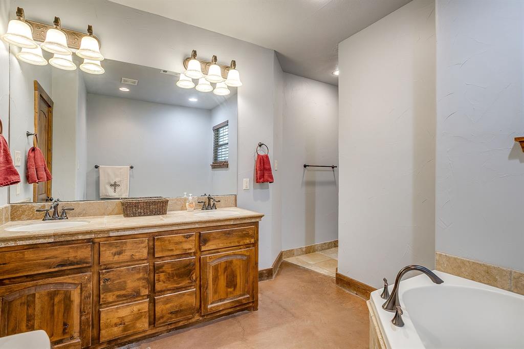 2220 Lazy Bend Road Property Photo 29