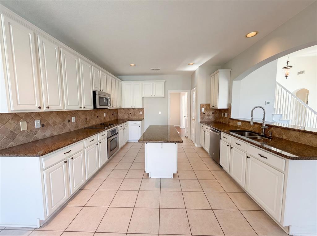 1412 Spring Ridge Lane Property Photo 13