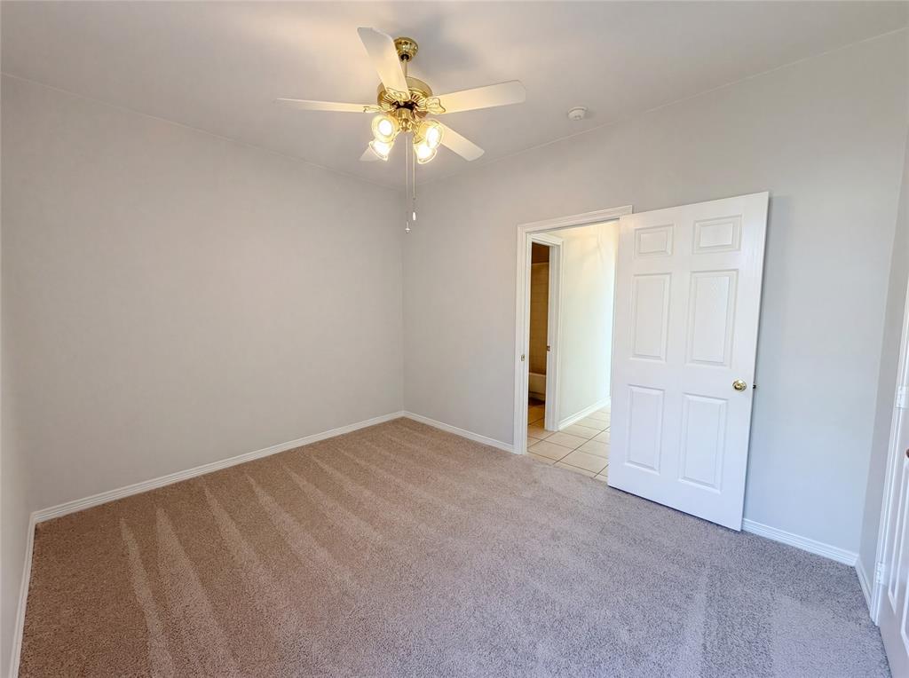 1412 Spring Ridge Lane Property Photo 16