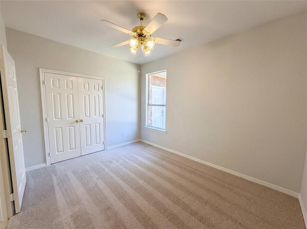 1412 Spring Ridge Lane Property Photo 17