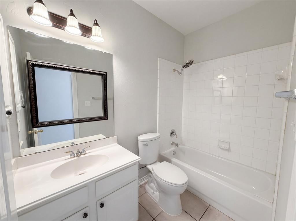 1412 Spring Ridge Lane Property Photo 18