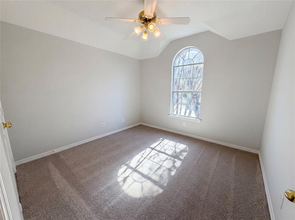 1412 Spring Ridge Lane Property Photo 30