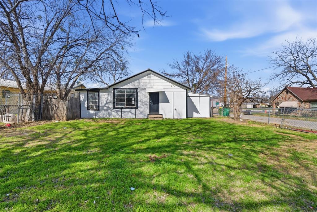 116 E Lipan Drive Property Photo 25
