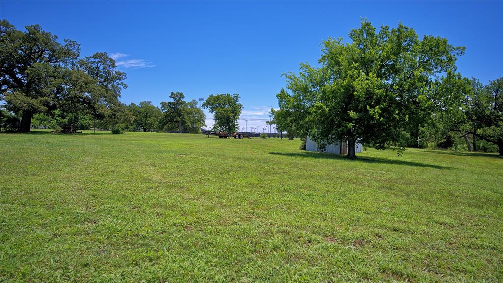 604 S Mill Street Property Photo 5