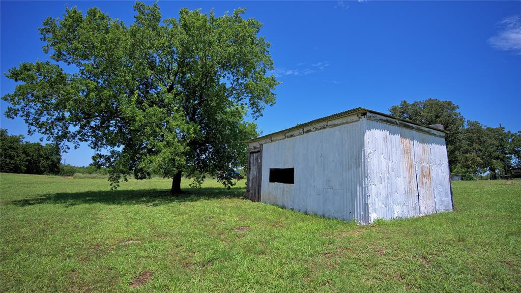 604 S Mill Street Property Photo 6