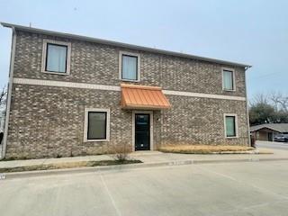 105 N Lakeview Drive Property Photo 3