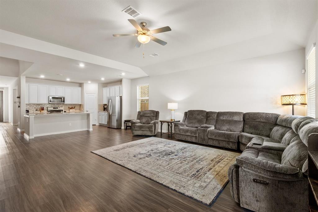 1617 Berry Ridge Trail Property Photo 4