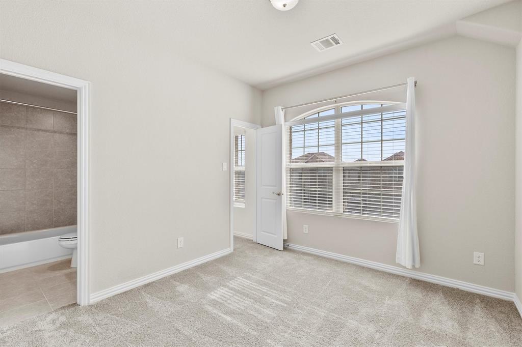 1617 Berry Ridge Trail Property Photo 23
