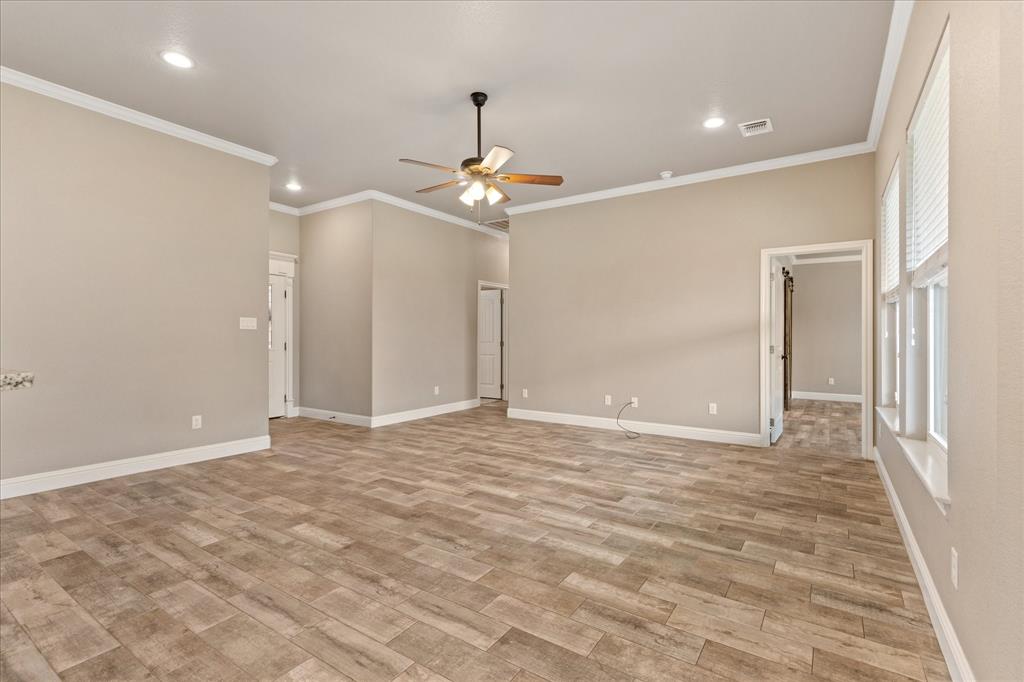 5000 Terlingua Drive Property Photo 8