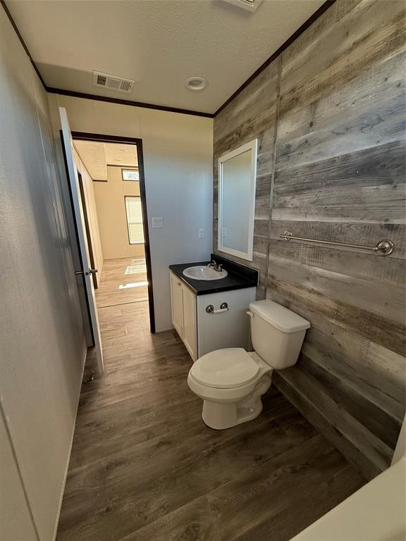 439 Whitefoot Property Photo 24