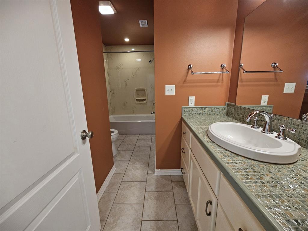 5731 N Cape Drive Property Photo 15