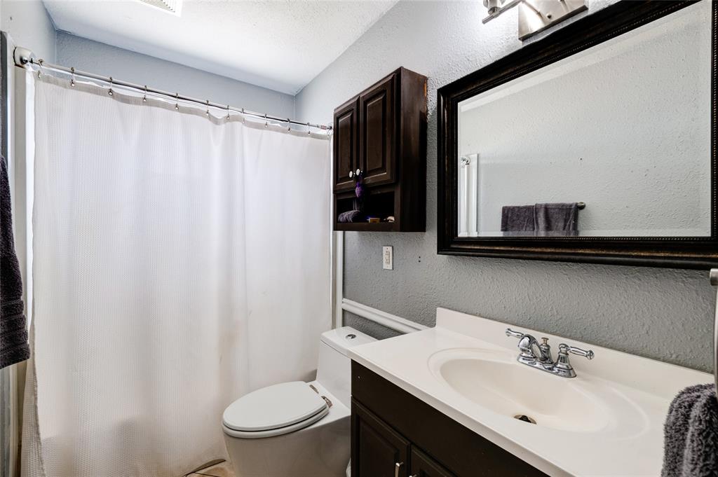 4802 S 6th Street Property Photo 16