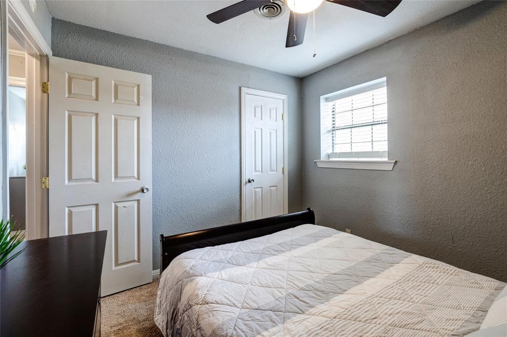 4802 S 6th Street Property Photo 18