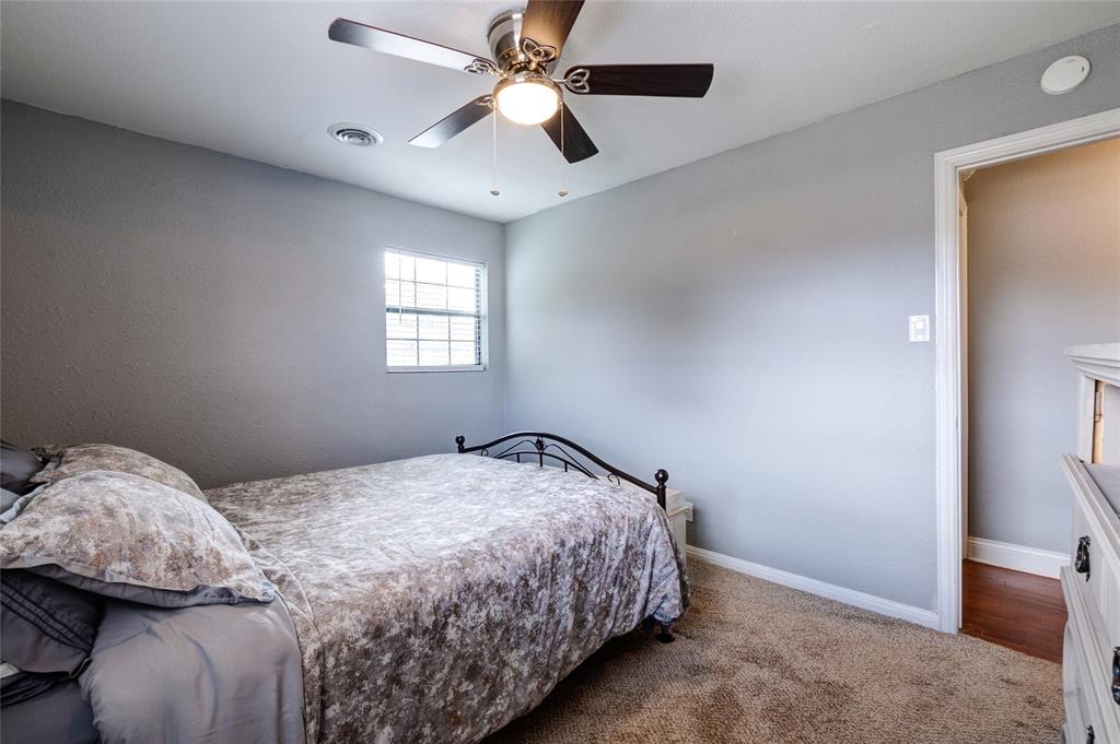 4802 S 6th Street Property Photo 27