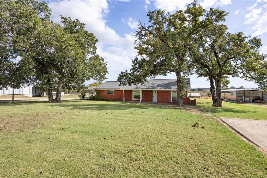 2720 N Us 377 Property Photo 1